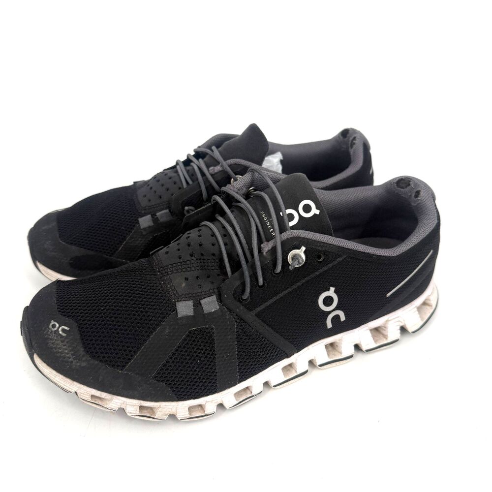 On Cloud 5 Running Shoes Women Size 7 Black Mesh Comfort Lightweight Sneakers